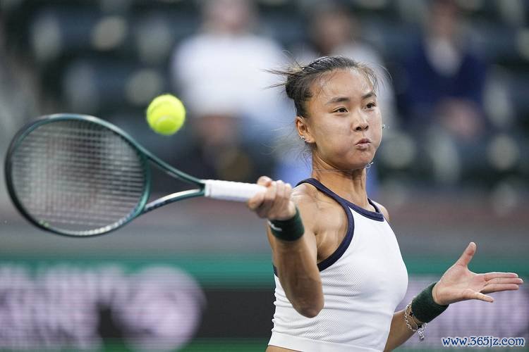 IW赛-袁悦逆转2-1卡萨金娜 携9连胜首进1000赛8强