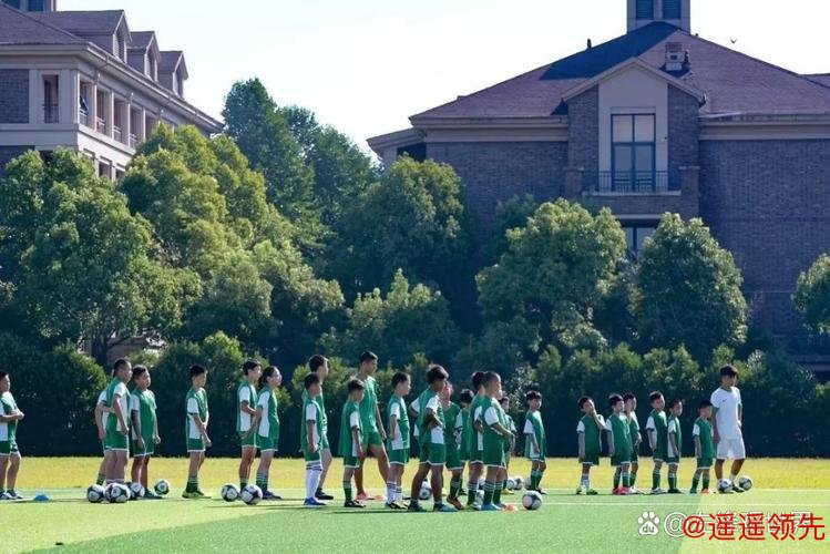 从“升学路”到“条条大路”中青赛推动校园足球发展